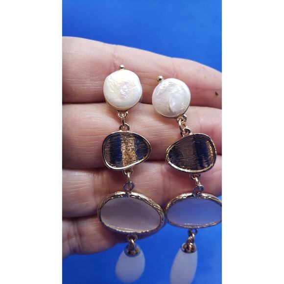 Vintage Earrings Long Dangle Genuine Pearl Selenite & Lucite Gold Toned Pierced - Picture 10 of 14